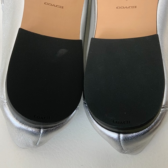 COACH HALLIE SILVER METALLIC LEATHER FLAT HEEL LOAFERS Logo Fashion Shoes 9.5 - Picture 7 of 11